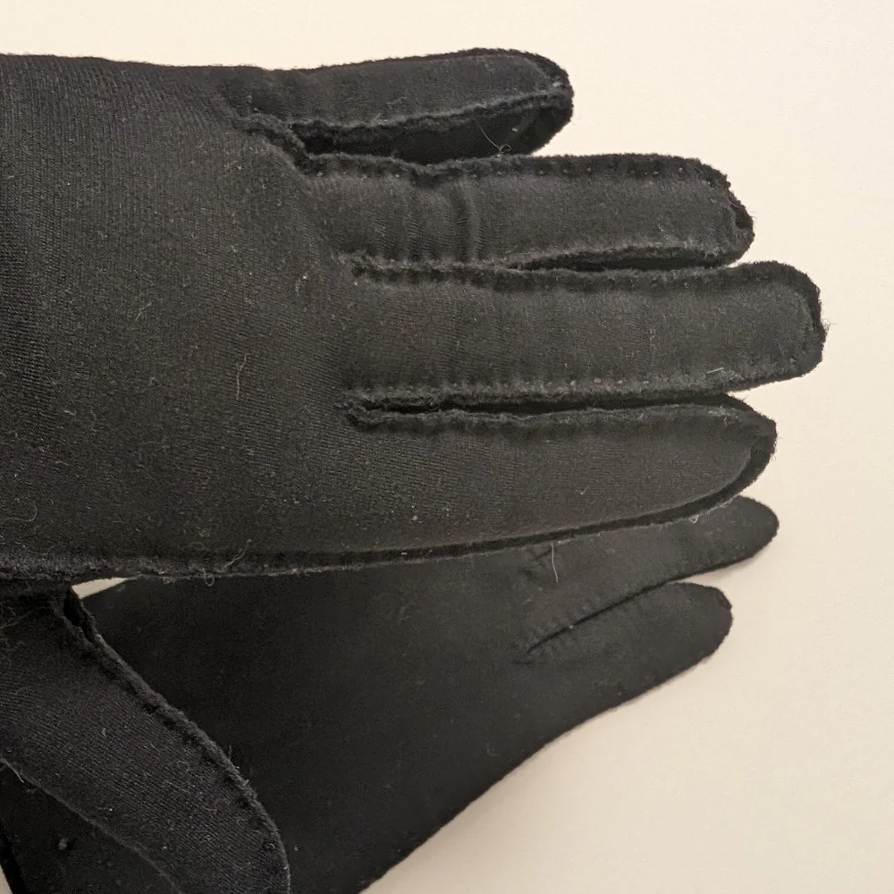 VINTAGE Black Fancy Retro Gloves Medium Evening